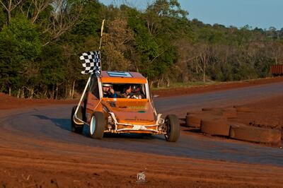Mario Tillería se consagró campeón en Autocross 1.600.