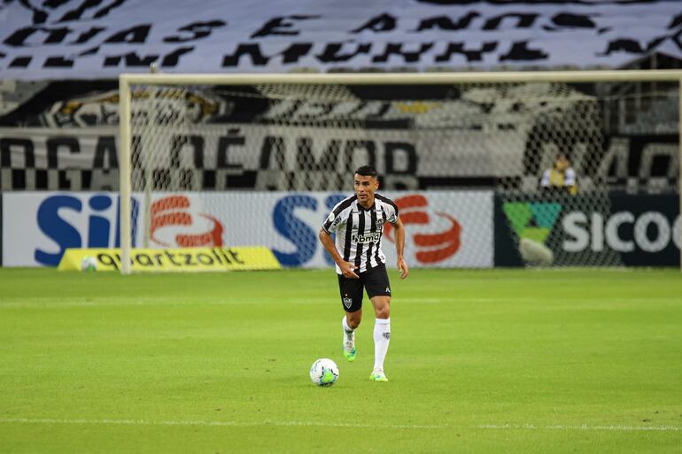 Junior Alonso fue titular en el triunfo del Atlético Mineiro sobre Corinthians.