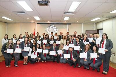 46 nuevos asistentes fiscales fueron nombrados tras concurso interno en el Ministerio Público.