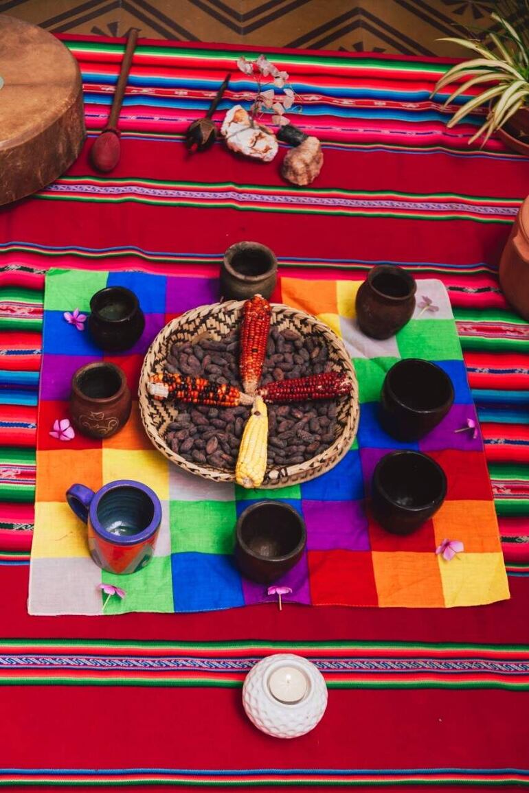 Invitan a participar de la “Ceremonia de cacao. La medicina del afecto para abrir el corazón”, este sábado 12 de noviembre en el Espacio Sumu´u. 