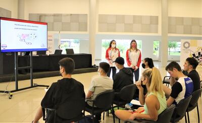 Una primera parte de la delegación nacional Sub 18 comenzó en la víspera la concentración en el Comité Olímpico Paraguayo. Allí, los integrantes de las postas se entrenan desde ayer y hasta el martes, con excepción del viernes y lunes.