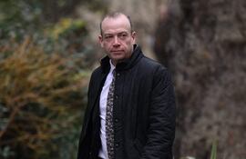 El secretario británico para Irlanda del Norte, Chris Heaton-Harris, llega a Downing Street para asistir a la reunión semanal del gabinete en Londres el 31 de enero de 2023.