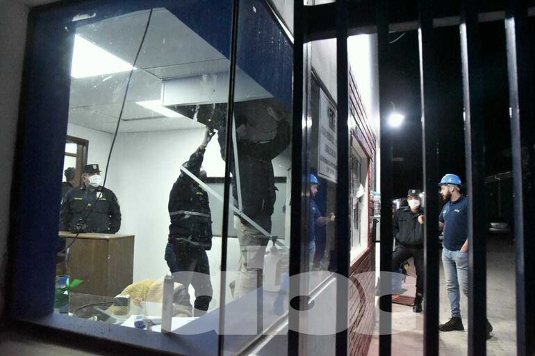 /pf/resources/images/abc-placeholder.png?d=2394