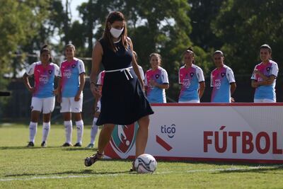 Guaraní y Cerro Porteño abren la temporada 2022 del Fútbol Femenino en el Adrián Jara de la ciudad de Luque.