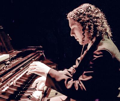 El pianista y compositor Rodrigo Quintás realizó los arreglos de varias obras de Beethoven para ser interpretadas hoy junto a un trío de jazz.