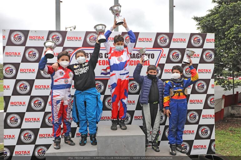Podio de la  Micro Max, siendo el ganador Alberto Antebi (h).