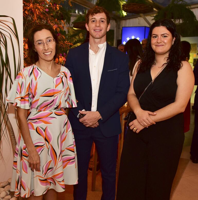 Deisy Acevedo, Renato Maas y Cristina Ordoñez.
