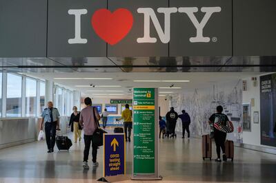 Viajeros en el aeropuerto John F. Kennedy (JFK) de Nueva York.