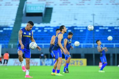 Rodolfo Gamarra (i) será titular en el Sportivo Luqueño.