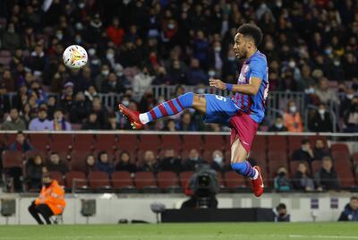 Pierre-Emerick Aubameyang marcó ayer su quinto gol en seis partidos para el Barcelona en la Liga española.