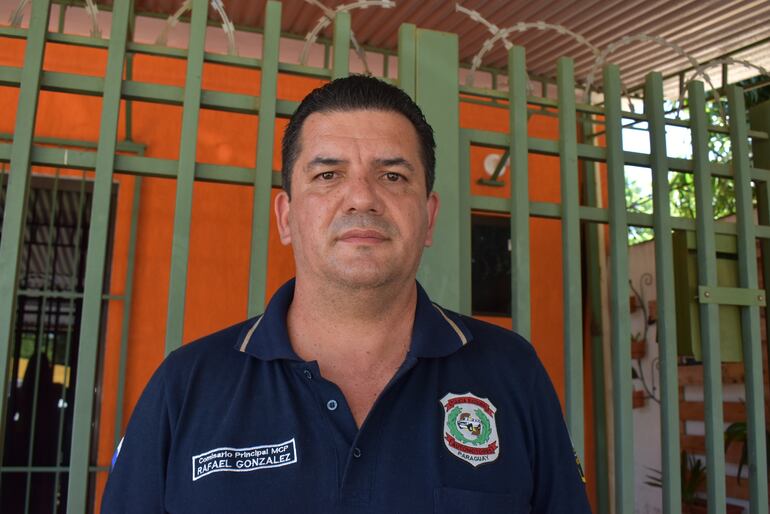 Comisario Rafael González, jefe de Automotores de Central.