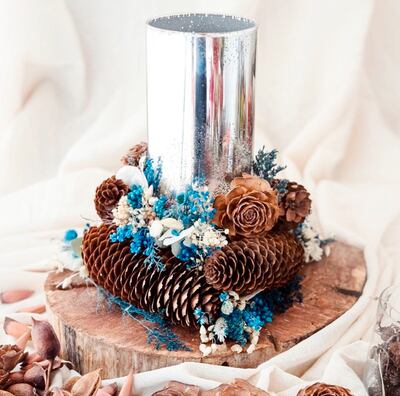 Las velas siempre son una muy buena opción para decorar y recordar.