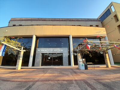 Cientos de denuncias por violencia intrafamiliar, ingresan en diferentes juzgados en el Palacio de Justicia de Pilar.