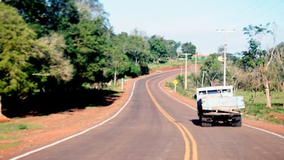Las curvas son muchas y peligrosas en el trayecto de 29 kilómetros que une las compañías Boquerón (Caazapá) y San Francisco (San Juan Nepomuceno).