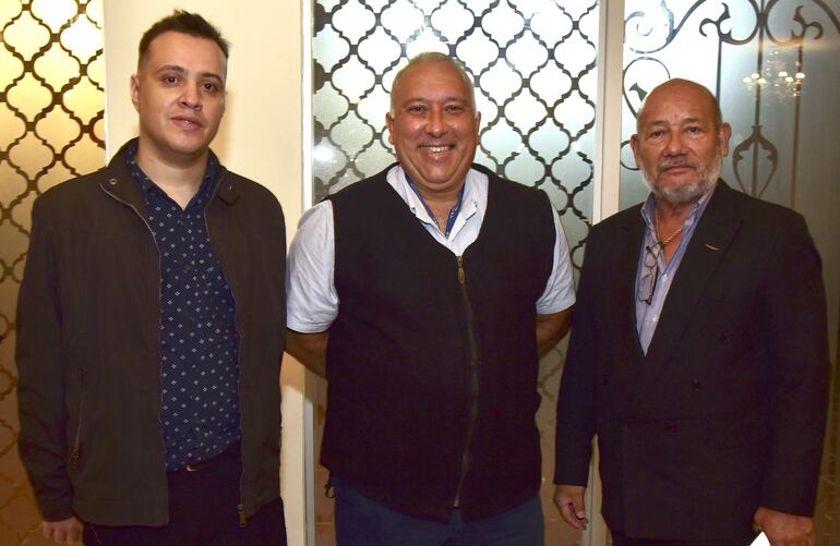 Elías Zelada, José Corvalán y Edgar Núñez.