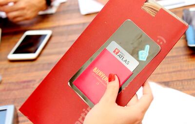 Hasta hoy, Banco Atlas brinda a sus clientes importantes beneficios para aprovechar el Black Friday.