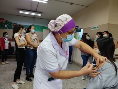 UPA del Hospital de Clínicas, habilitará desde mañana su vacunatorio para los adolescentes de 16 a 17 años de edad