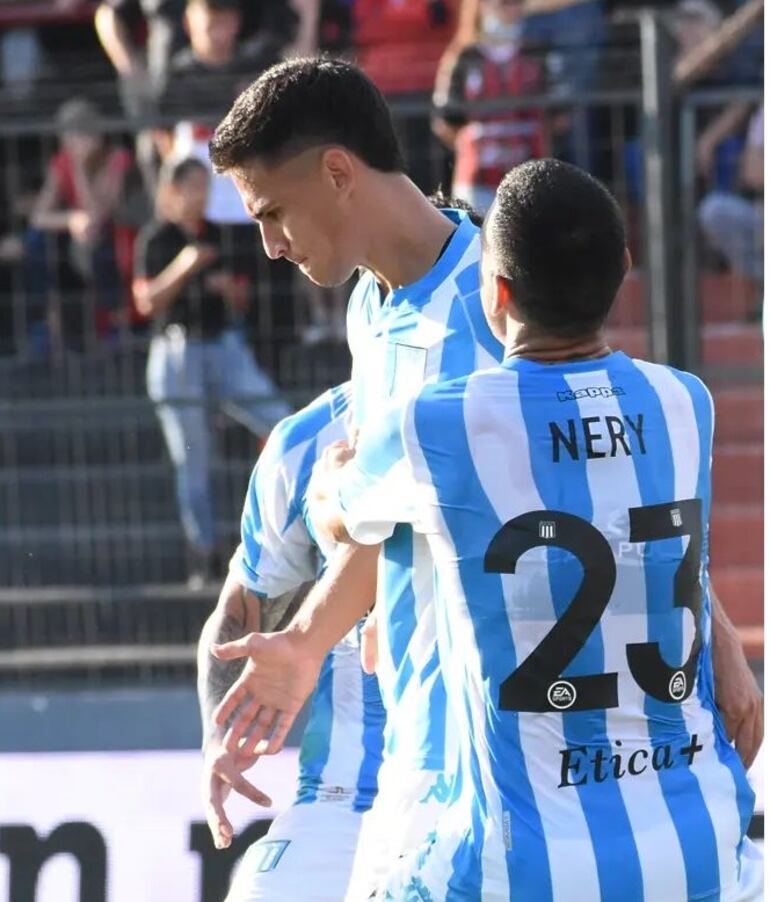 Matías Rojas no festejó su gol para Racing, donde está enemistado con los hinchas.