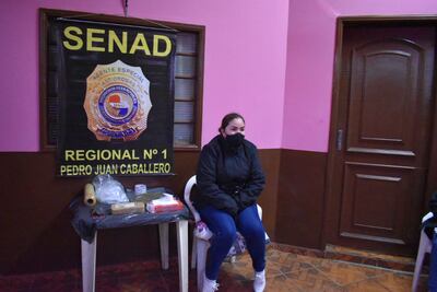 Romy Cristina Giménez Ovelar, detenida durante un allanamiento realizado por la Senad.
