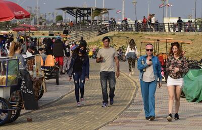 El 70% de los casos confirmados por día se registran en Asunción y Central según el último reporte de Vigilancia de la Salud.