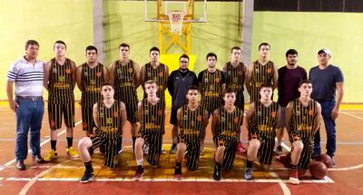 Colonias Unidas se había anotado para el torneo masculino de este año. En la foto, la U19 de los colonos, con varios jugadores que conformarán el team.