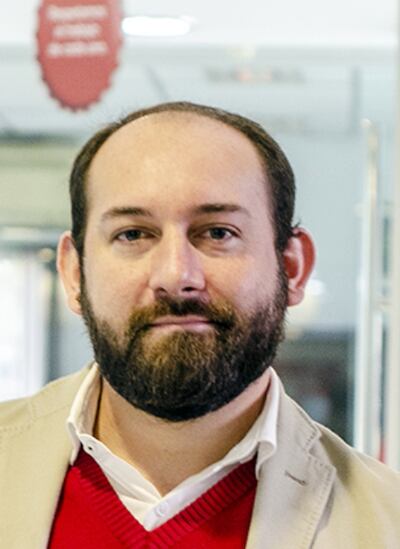 Ángel Almada, gerente de Asuntos Públicos y Comunicaciones de Paresa.