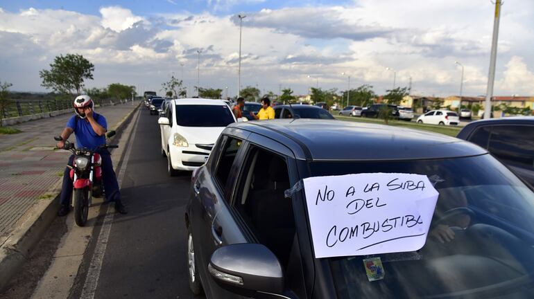 La protesta causó caos al tránsito.