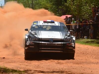 El VW Polo GTI R5 de Diego Domínguez durante el Rally del Guairá.