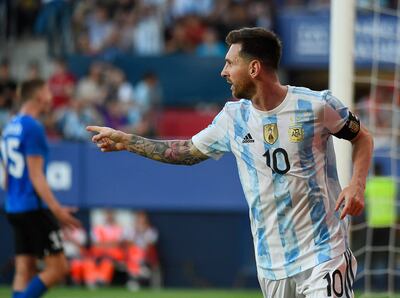 Lionel Messi anotó los cinco goles de Argentina