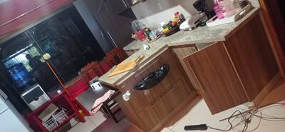 Los destrozos ocasionados por los atacantes a una estancia en Tacuatí
Responder a ileguizamon@abc.com.py
Fecha 15-04-2022 11:24