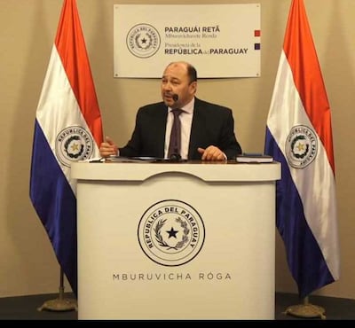 Julio Fernández, director de Aduanas, en conferencia de prensa hoy.