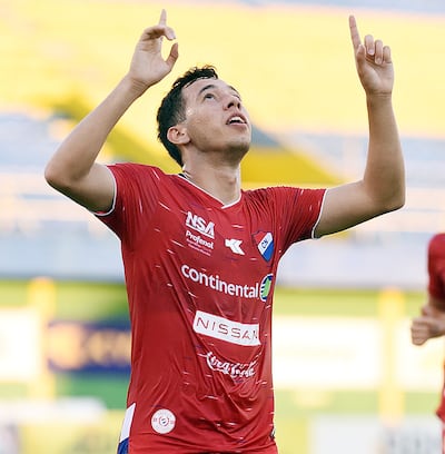 Carlos Alberto Arrúa (23 años) marcó uno de los 3 goles ante Luqueño.