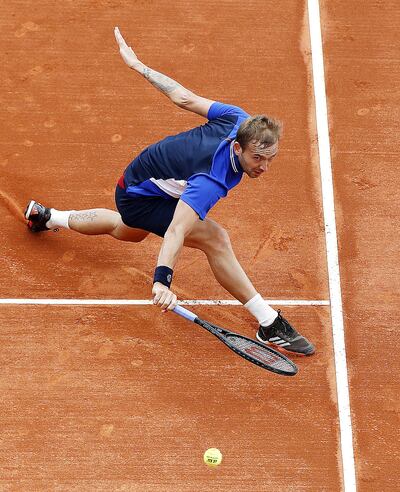 El británico Daniel Evans se encargó de despachar al favorito 1 del Master 1000 de Montecarlo, el serbio Novak Djokovic. EFE