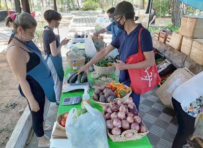 Como es habitual, habrá gran variedad de productos como hortalizas, verduras, frutas de temporada, huevo casero, salsas y conservas, dulces y mermeladas caseras.