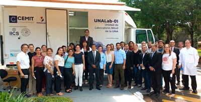 La UNA cuenta con su primer laboratorio móvil que servirá para la toma y traslado de muestras biológicas y ambientales.