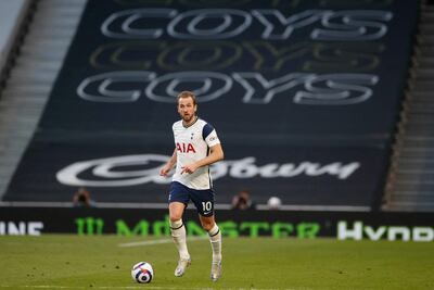 El Manchester City, el United y el Chelsea han aparecido en los medios como interesados en contratar a Kane.