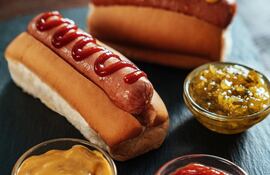 La línea de panchos OCHSI es inigualable. Para festejar el Día Mundial de este alimento, propone –además de aderezos– el agregado de una salsa especial.