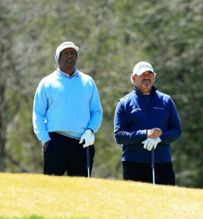 Carlos Franco (d) con Vijay Singh. Ambos juegan desde hoy en Boca Ratón, Florida, EE.UU. el torneo del PGA Tour Champions.