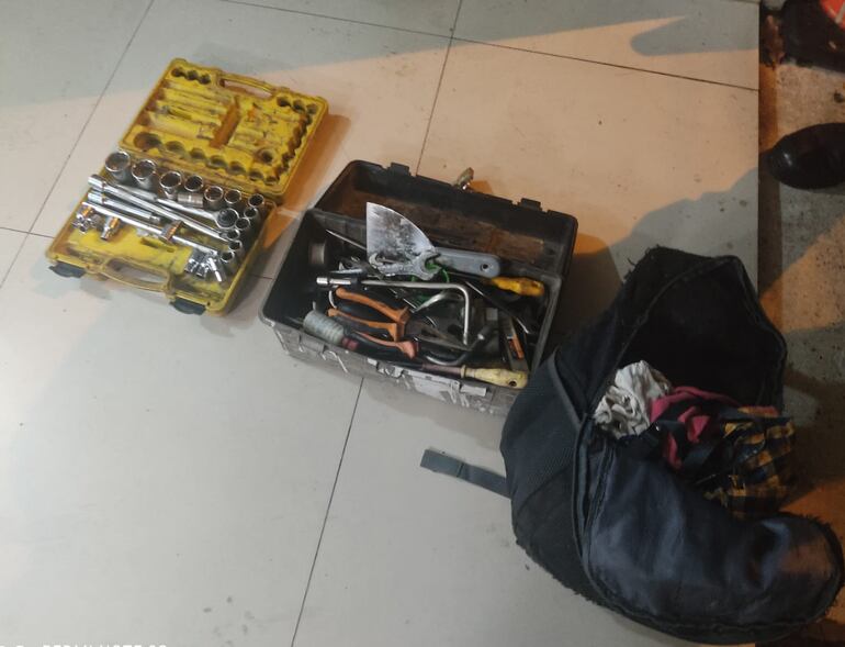 /pf/resources/images/abc-placeholder.png?d=2420