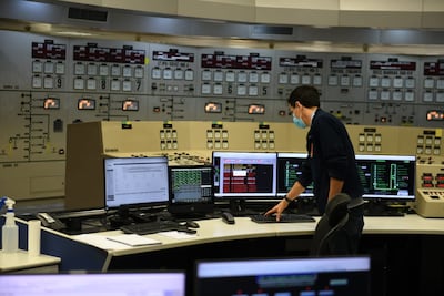 Realizaron en Itaipú la operación denominada Black Start, que simula la desconexión de las unidades que suministran la energía a los sistemas interconectados de Paraguay y Brasil.