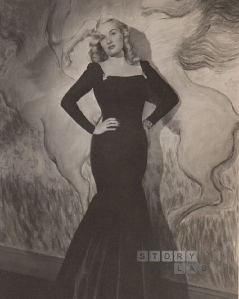 Siempre bella, Mirtha Legrand en una postal en blanco y negro captada por Annemarie Heinrich. (Instagram/Mirtha Legrand)