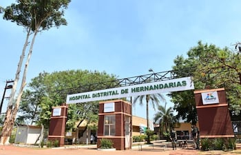 La víctima fue auxiliada hasta el Hospital Distrital de Hernandarias donde se produjo su fallecimiento.