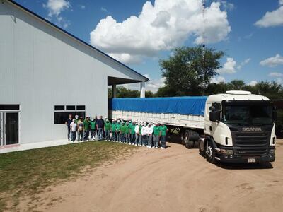 Exterior de la fábrica Kelwá, que produce productos alimenticios a base de maní en el Chaco.