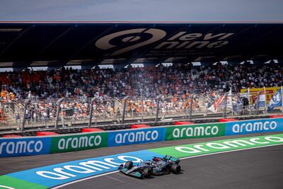 El Mercedes de George Russell durante el primer ensayo libre del Gran Premio de los Países Bajos en el circuito de Zandvoort.