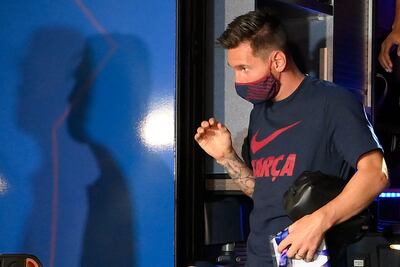 Lionel Messi se encuentra en la disyuntiva de seguir o no en el FC Barcelona de España.