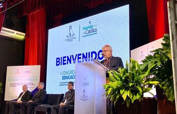 Cardenal Adalberto Martínez expuso la importancia del congreso y los temas abordados.