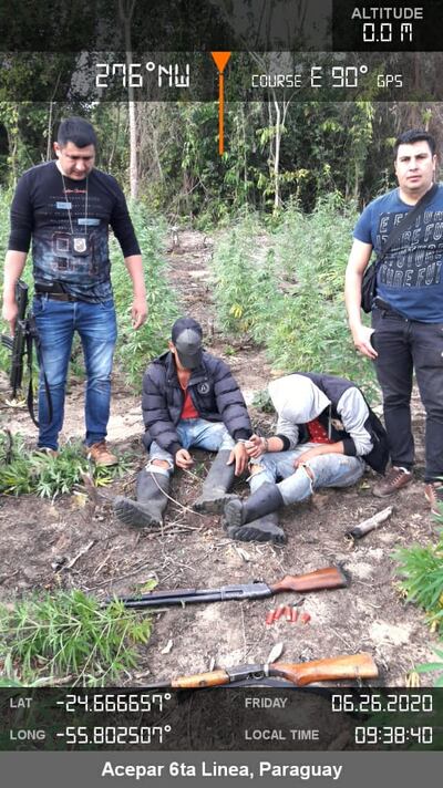Los dos detenidos en Curuguaty, ayer.