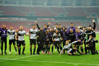 Olimpia superó a Internacional en la tanda de penales y avanzó a los cuartos de la Libertadores.