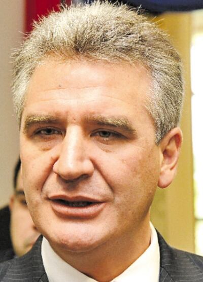 Enrique Bacchetta, presidente del JEM. Solicitó el cambio del diputado Hernán Rivas, por no ser abogado.