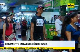 Mucho movimiento en la estación de buses